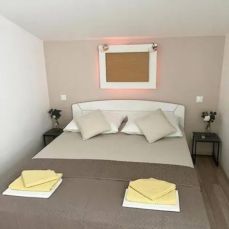 Vero 2-4 Personen *
